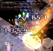 4人でチームプレー